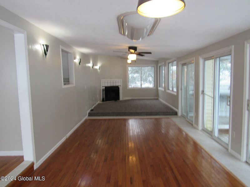 4th image of 6 Keyes Street
