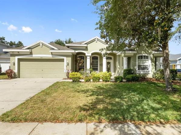 1620 Grand Heritage Blvd, Valrico, FL 33594