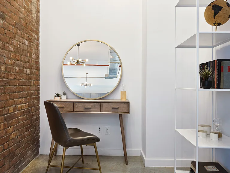 38 Roebling St #3N — Photo 6