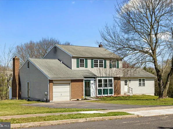 1955 Bremen Rd, Hatfield, PA 19440