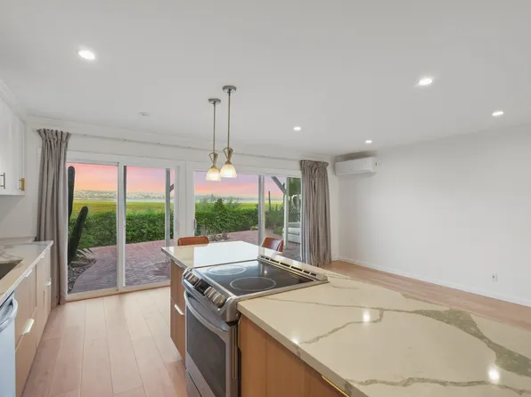 4013 Crown Point Dr, San Diego, CA