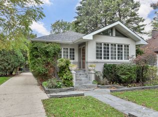 248 Gage Rd, Riverside, IL 60546