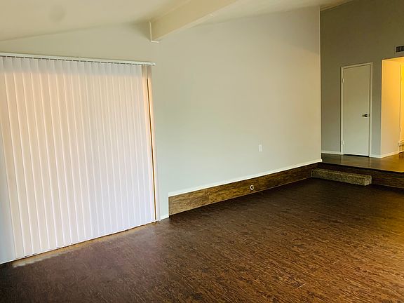 4th image of 3434 Flagstone Dr