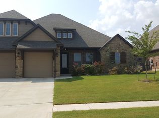 1009 Dayton Ln, Moore, OK 73160