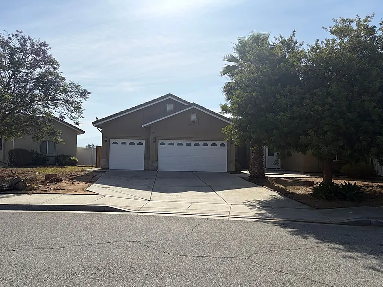 611 Winners Cir — Photo 1