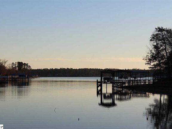 2nd image of 681 Summerset Bay Dr