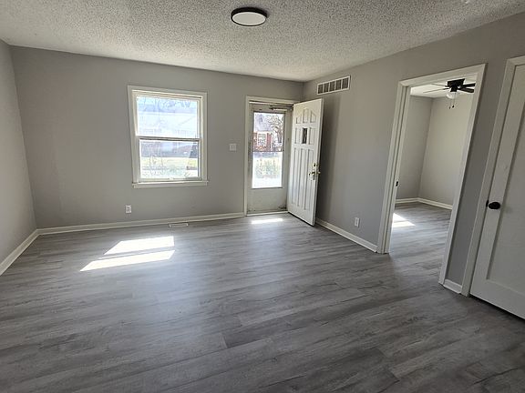 2nd image of 2704 E 10th St N #2