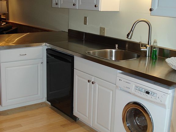 kitchen unit 6 laundry