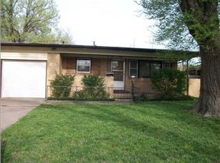 2816 S Bonn Ave, Wichita, KS 67217