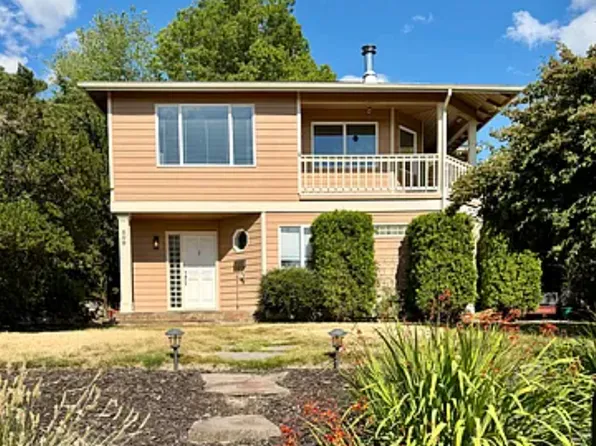 808 1st St, Kirkland, WA 98033
