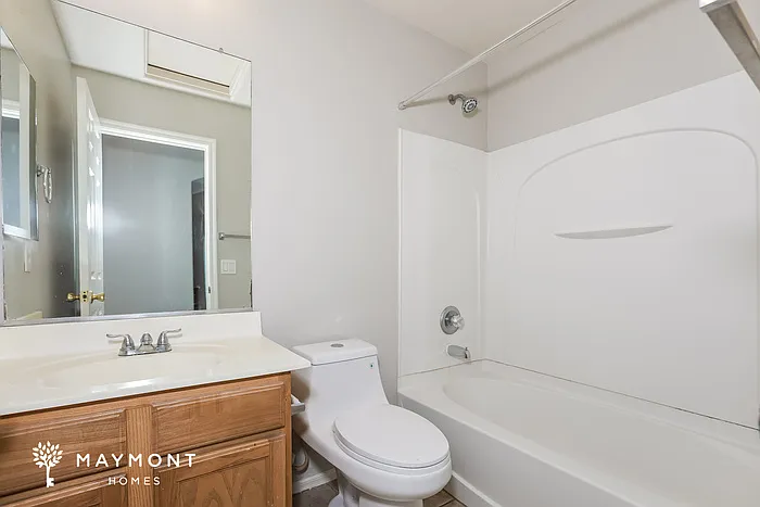 1752 W Harding Ave — Photo 6