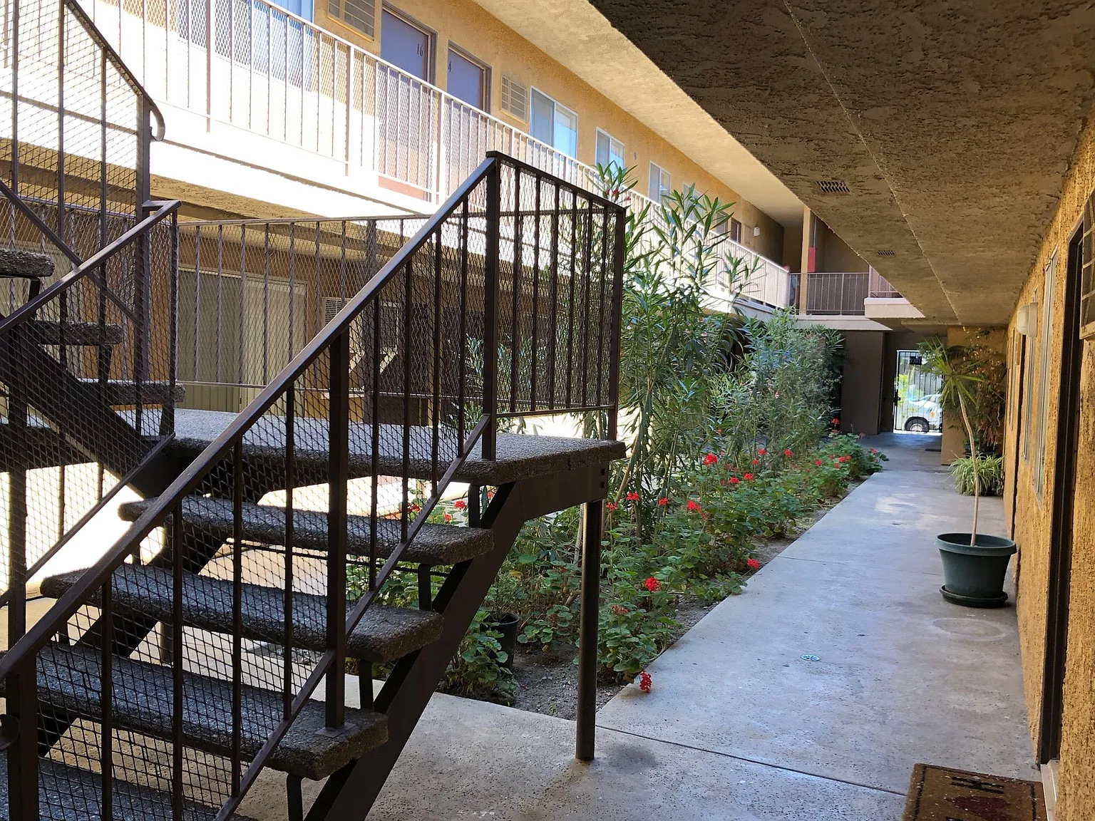 21025 Bryant St — Photo 3