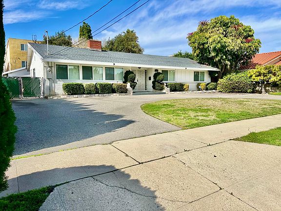 5th image of 6725 Lennox Ave