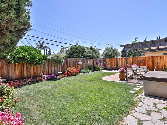 5th image of 5648 Calpine Dr