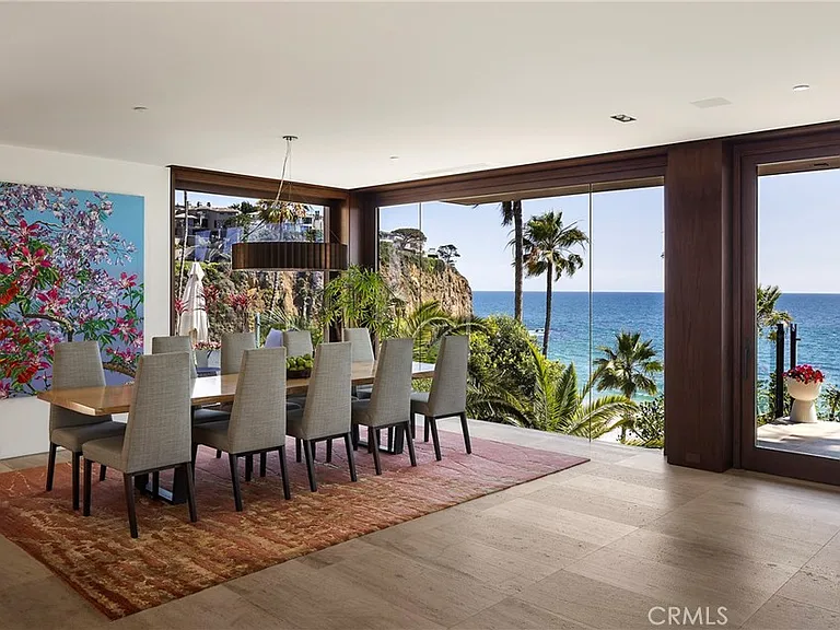 2495 Riviera Dr — Photo 13