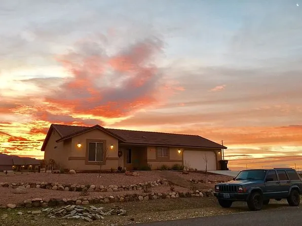 1211 Warehouse Rd, Pahrump, NV 89048
