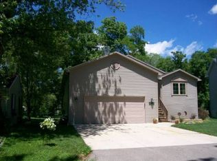 914 9th Ct, Pleasant Prairie, WI 53158