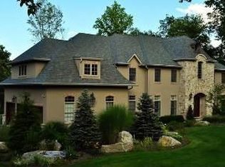 40 Vista Trl, Wayne, NJ 07470