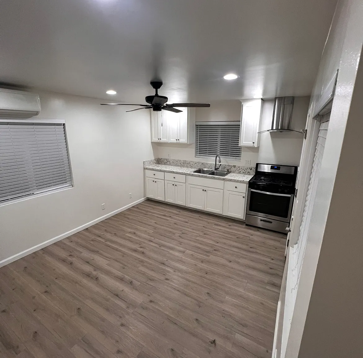 1 bed, 453 sqft, $1,900 — Photo 1