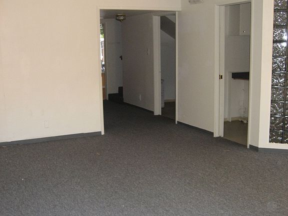 4th image of 34190 Sepulveda Ave