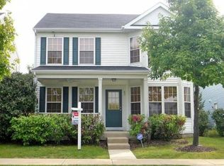 83 Harmony Ln, Romeoville, IL 60446