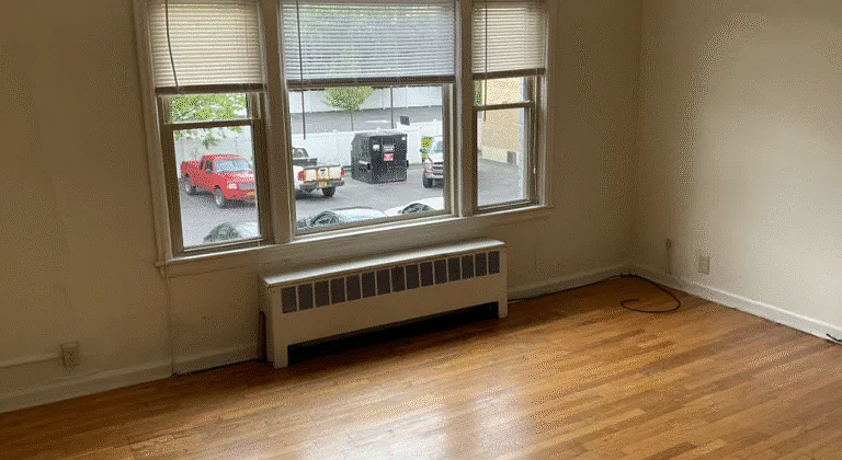 1114 E Genesee St — Photo 29