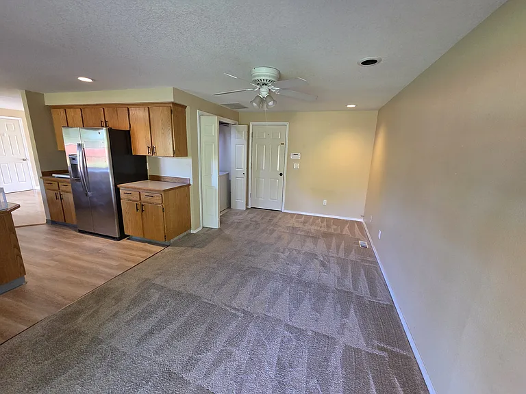 10101 NE 55th Ave — Photo 11