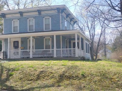 812 S Leroy St, Fenton, MI, 48430