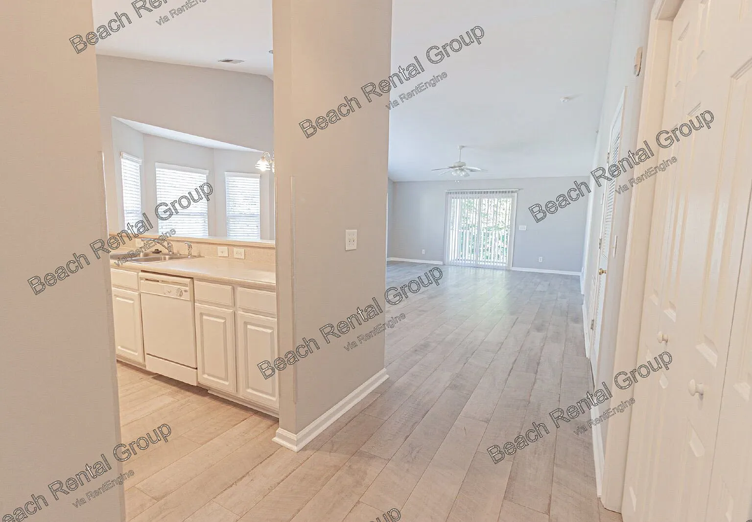 3 bed, 2.0 bath, 1550 sqft, $1,700 — Photo 4