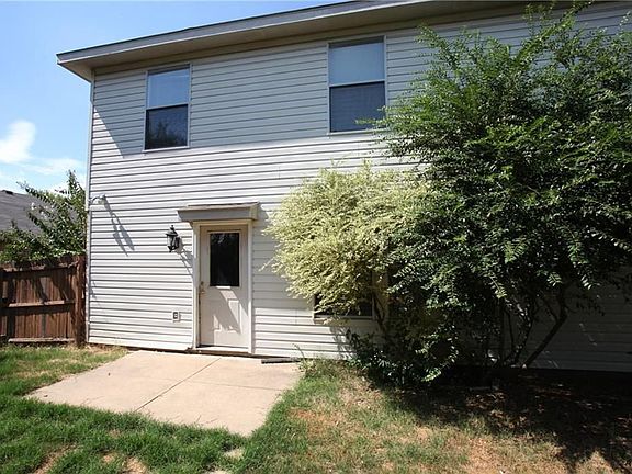 3rd image of 8509 Swan Park Dr