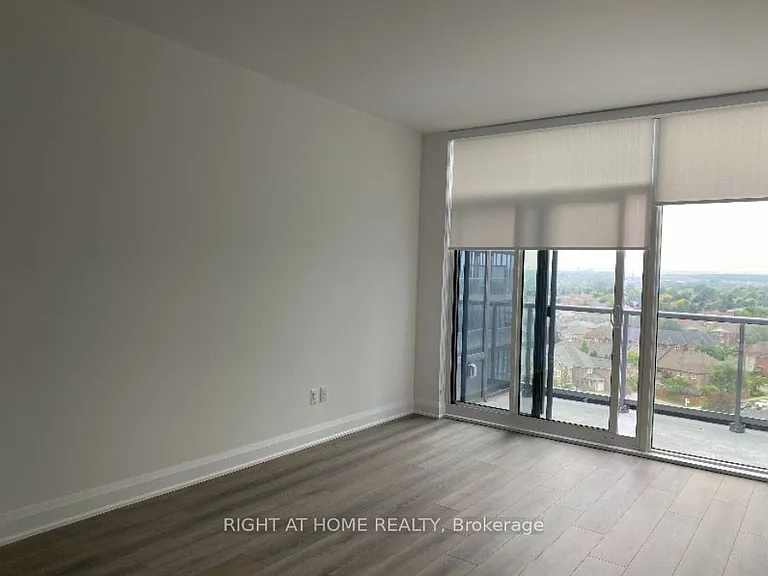 10 Gatineau Dr #1007W — Photo 3