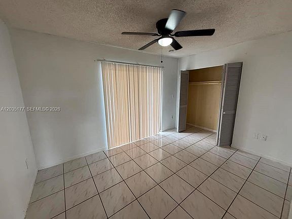 3rd image of 5 Olive Dr APT 12