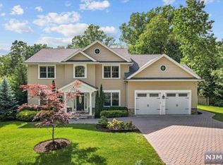 116 Kilmer Rd, Mahwah, NJ 07430