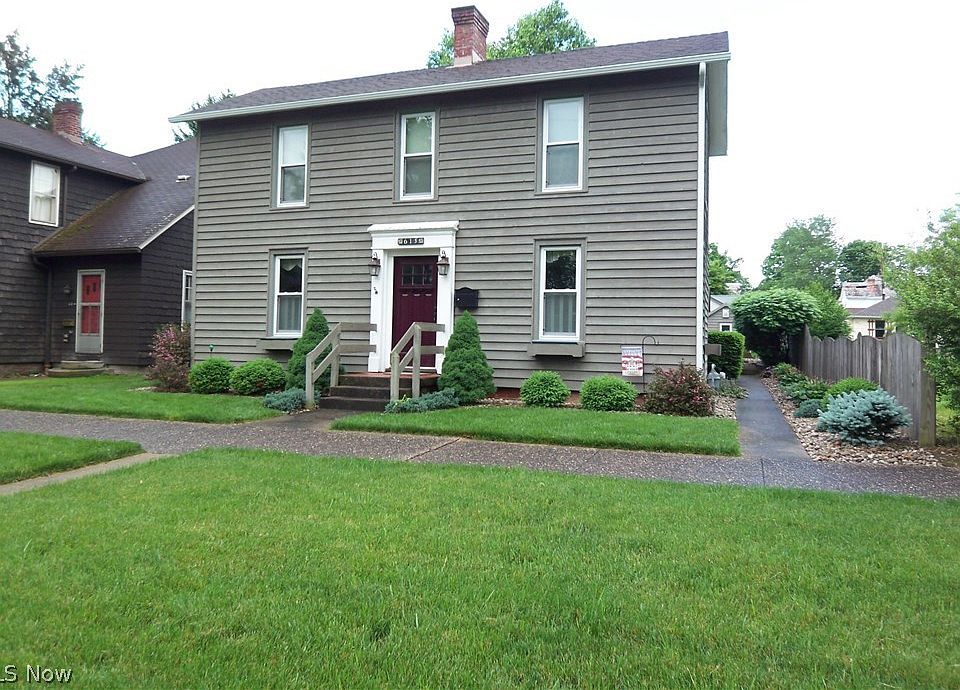 1st image of 615 N 7th St