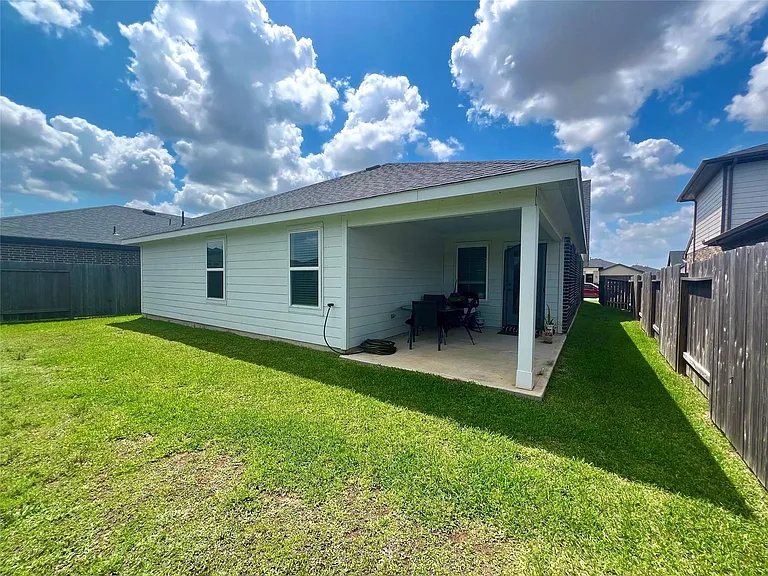 3315 Dagostino Creek Dr — Photo 3