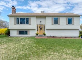 59 Franconia Cir, East Longmeadow, MA 01028