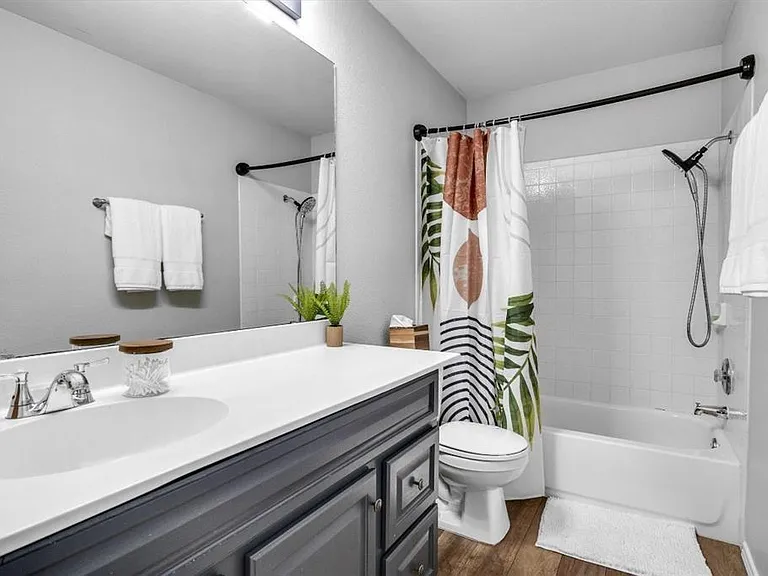 14504 Mowsbury Dr — Photo 7