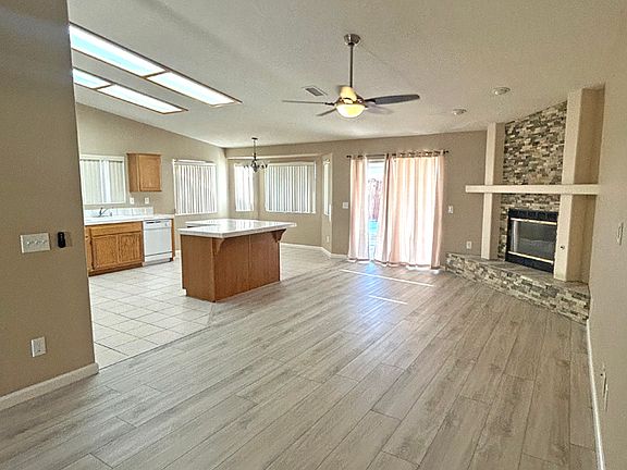 4th image of 13322 Brianhead Ct