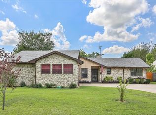 2132 Onetta Dr, Irving, TX 75061