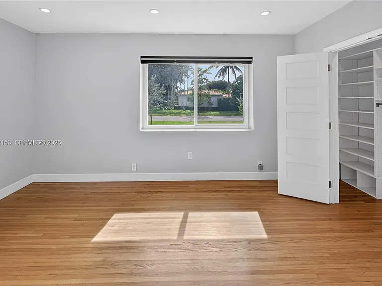 10025 NE 3rd Ave — Photo 25