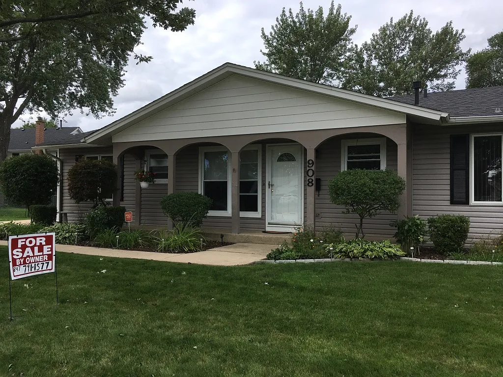 908 Grissom Trl photo 1