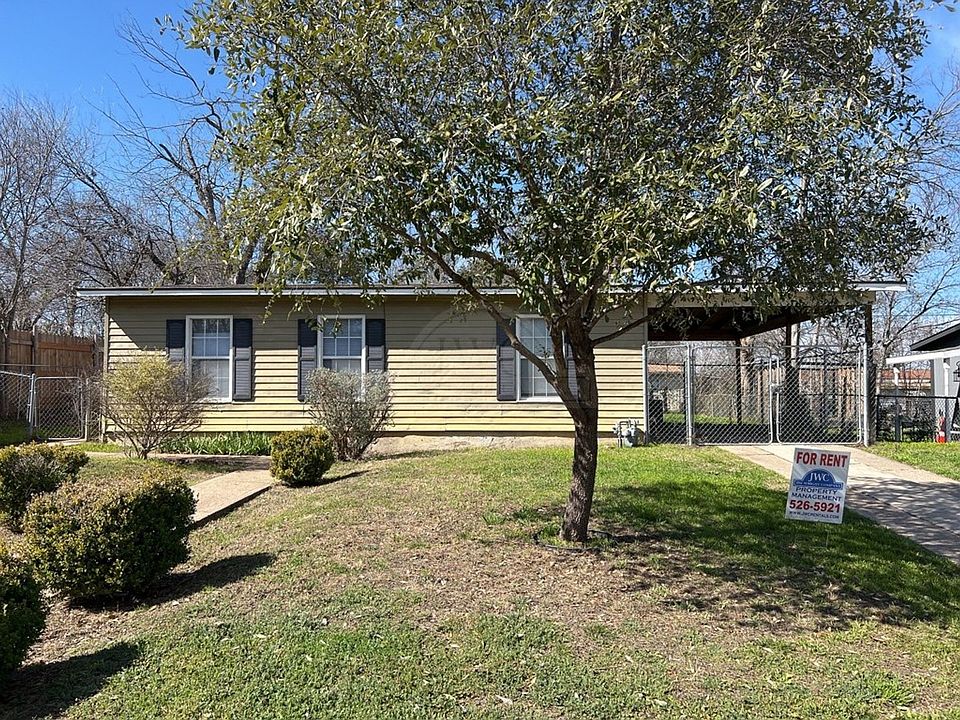 1st image of 905 Evergreen Dr