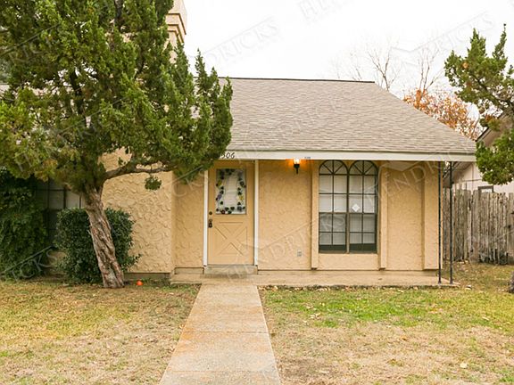 2nd image of 5306-5308 Gawain Dr #5306