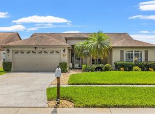 1810 Watermill Dr, Brandon, FL 33511