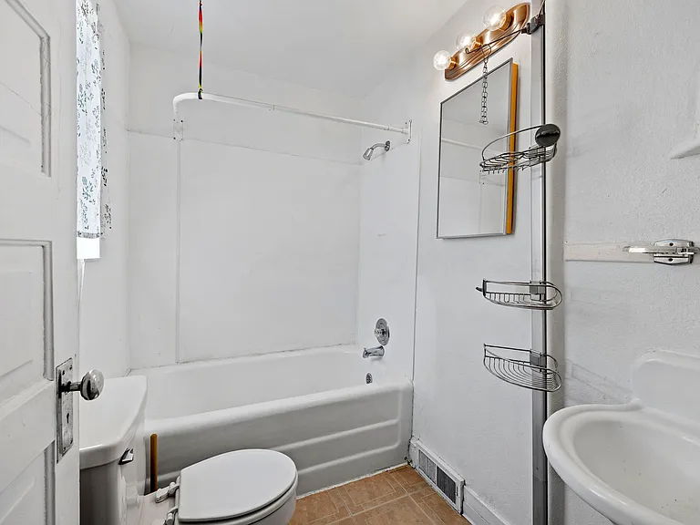 802 E Baldwin Ave #4 — Photo 6
