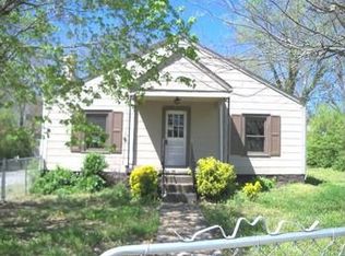 107 Locust St, Shelbyville, TN 37160