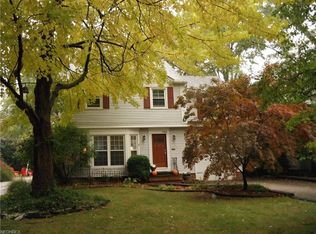 402 Lake Forest Dr, Bay Village, OH 44140