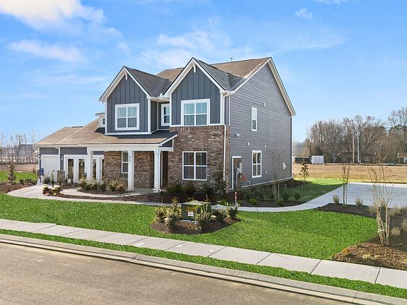 3rd image of 6011 Woodstock Ln