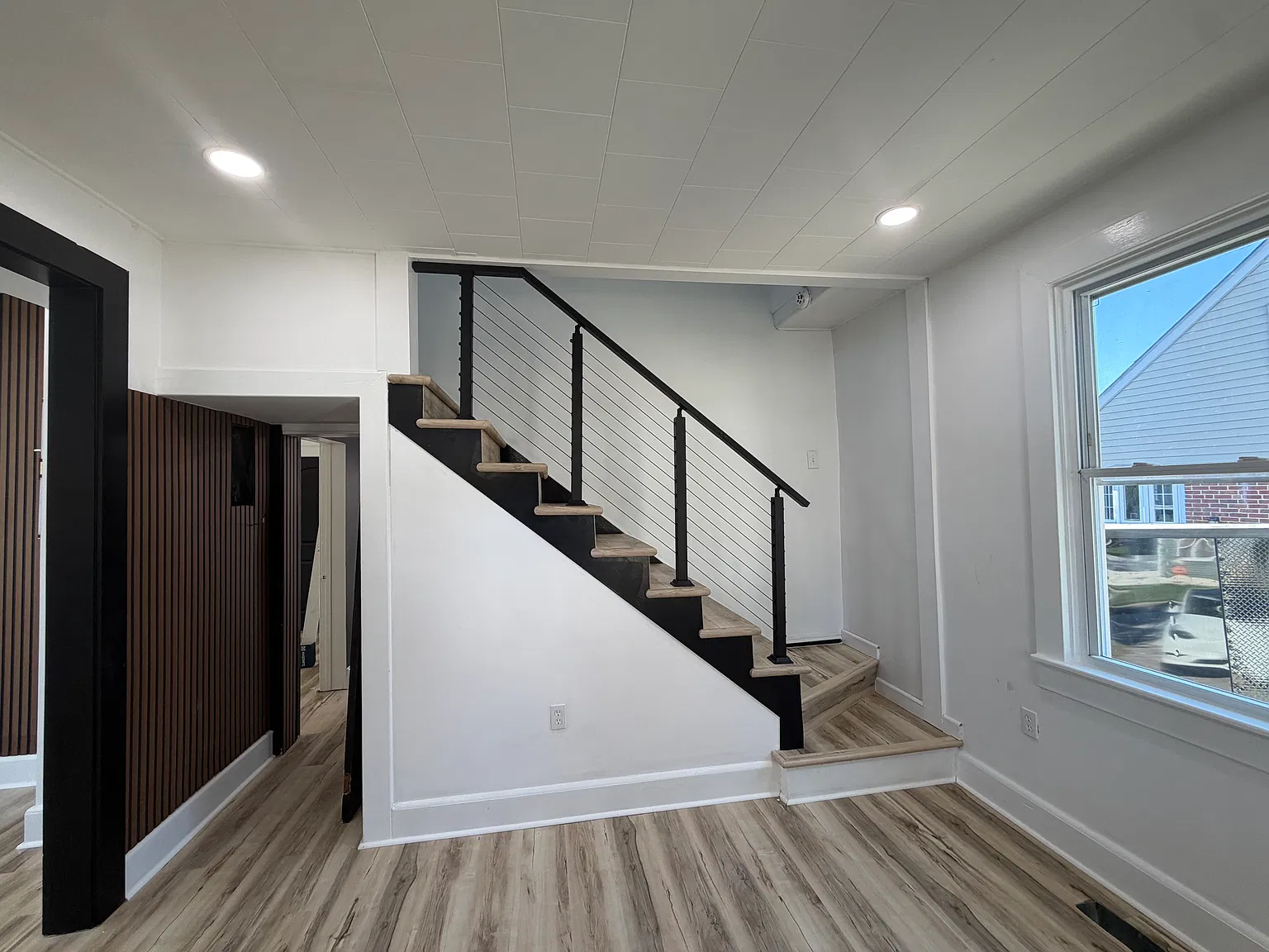 3 bed, 1222 sqft, $2,500 — Photo 4