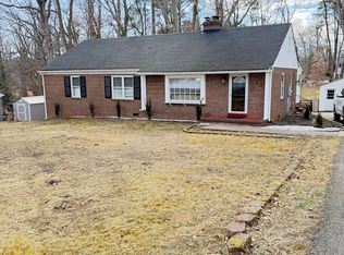 2648 Melbourne Dr, Richmond, VA 23225